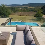 וילה Zlaten Briz Osenovo